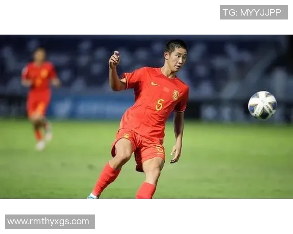 2017年中韩足球直播视频回顾精彩瞬间与赛场亮点分析